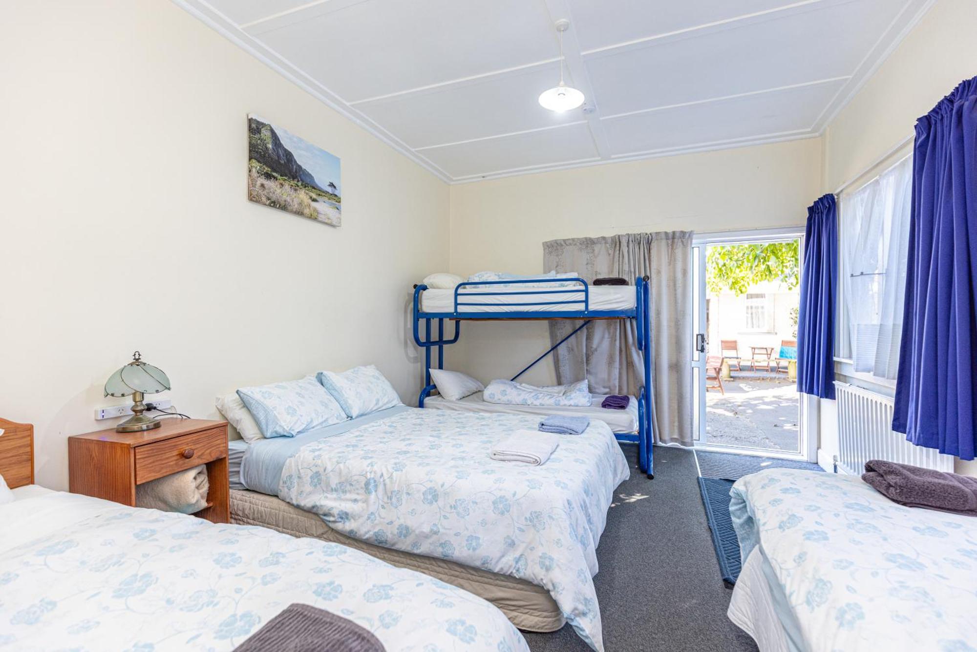 Braemar House B&B And Yha Hostel Whanganui Eksteriør billede