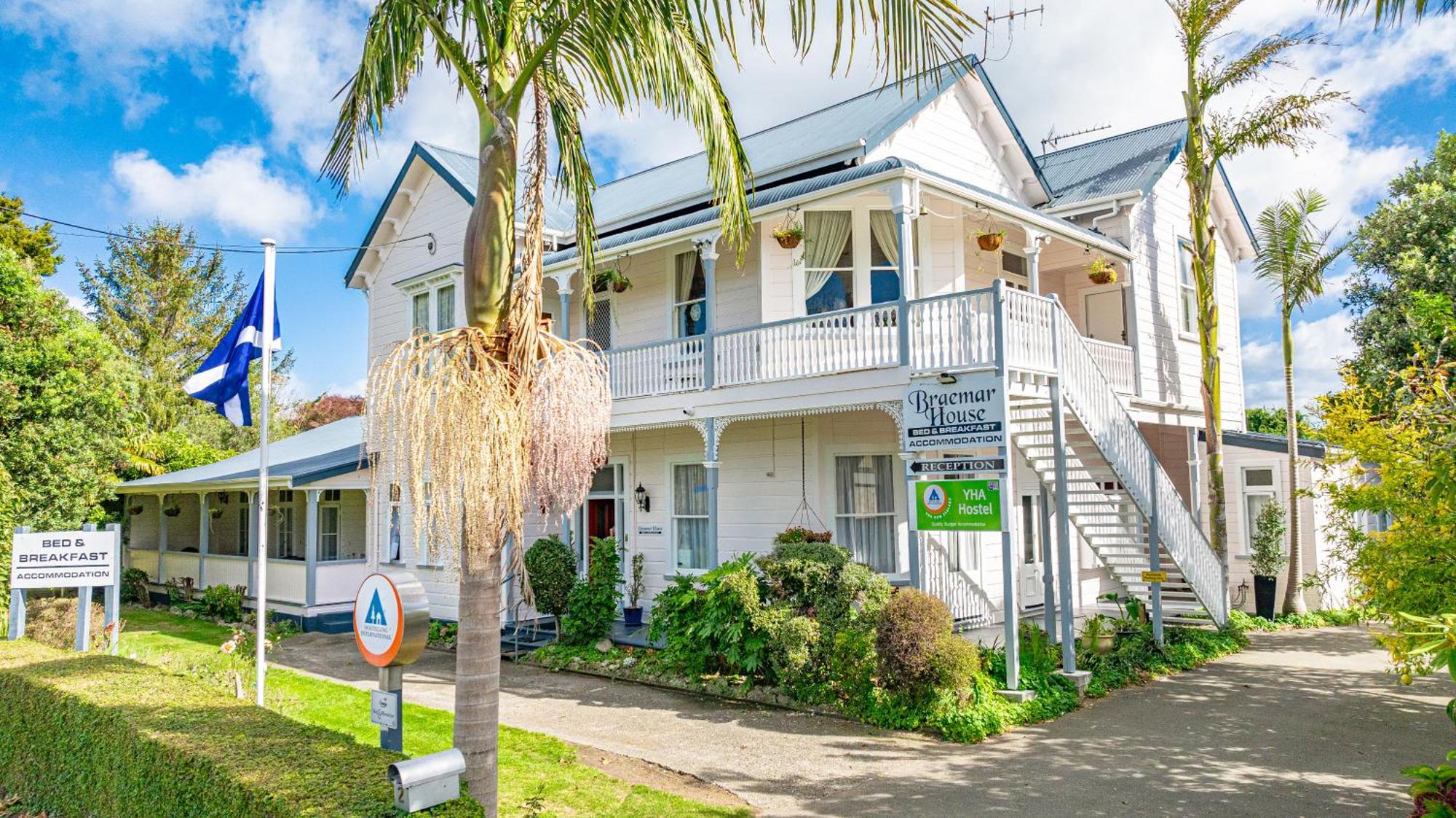 Braemar House B&B And Yha Hostel Whanganui Eksteriør billede