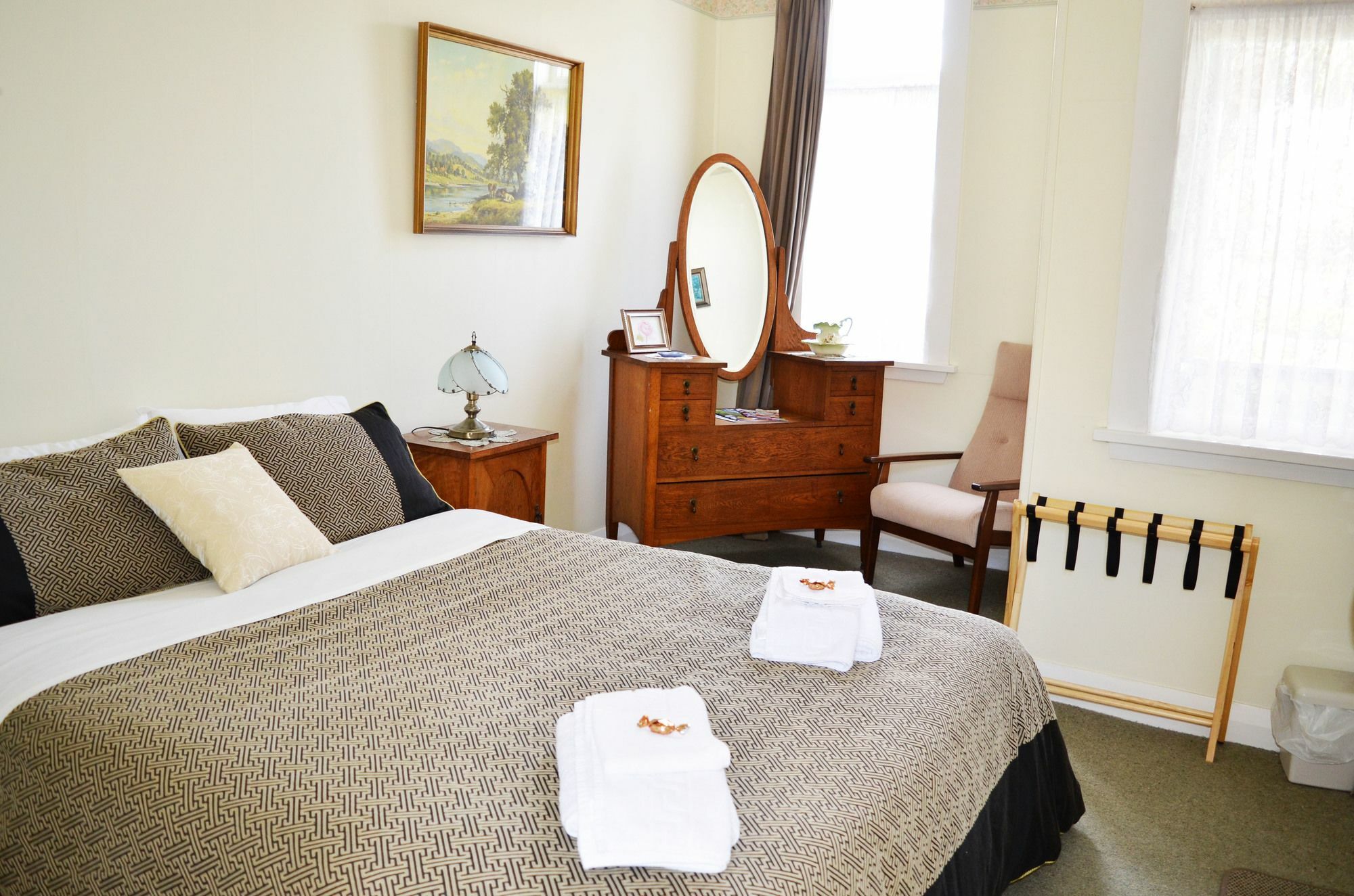Braemar House B&B And Yha Hostel Whanganui Eksteriør billede