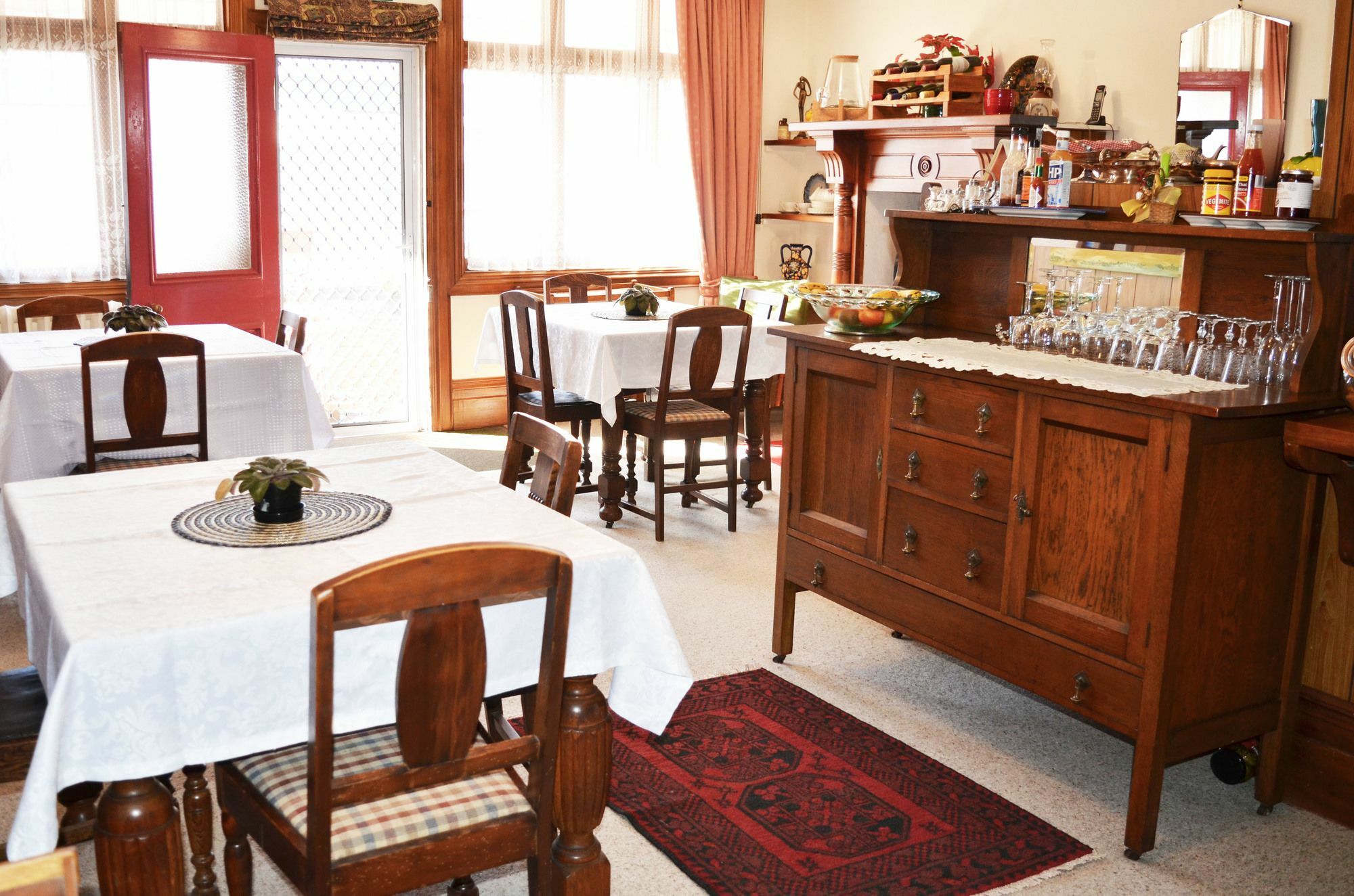 Braemar House B&B And Yha Hostel Whanganui Eksteriør billede